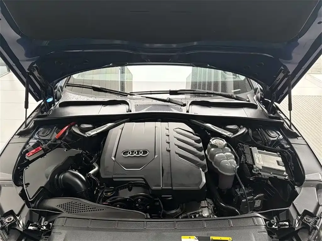 Audi A4 (Import) 2024 из CN, фото 9