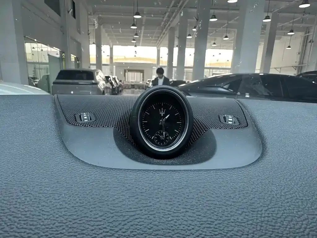 Maserati Levante 2022 из CN, фото 7