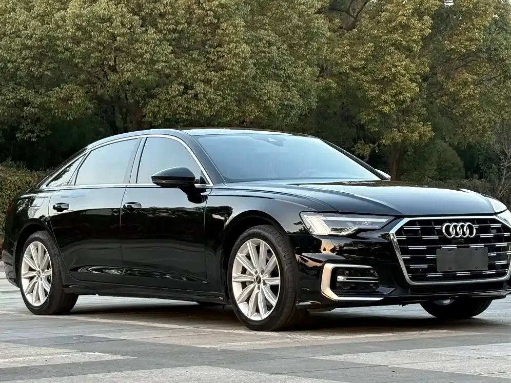 Audi A6L — фото 5