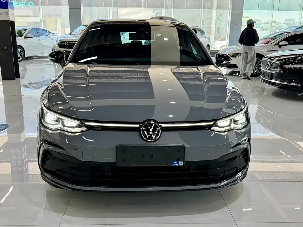 Volkswagen Golf — фото 3