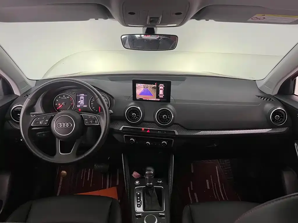 Audi Q2L 2021 из CN, фото 10