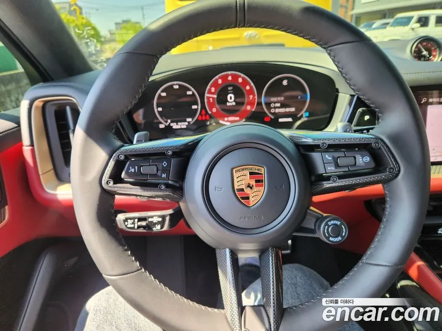 Porsche Cayenne 2025 из KR, фото 8