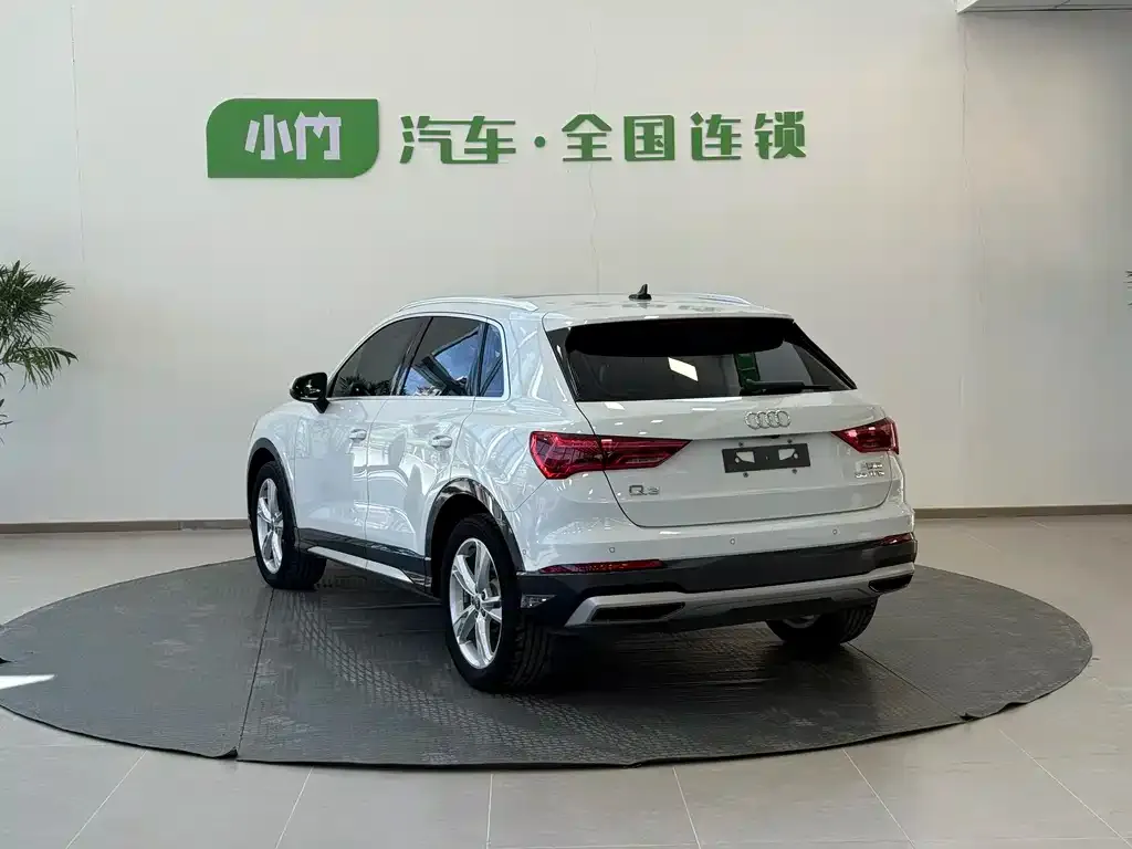 Audi Q3 — фото 4