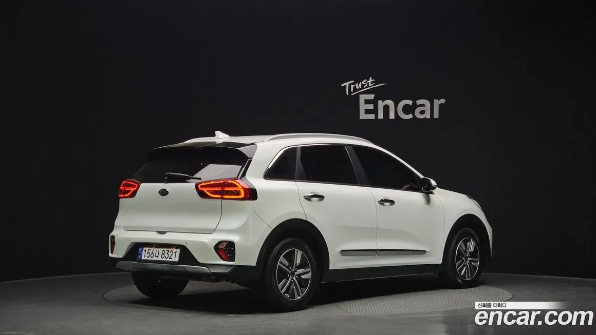 Kia Niro — фото 4