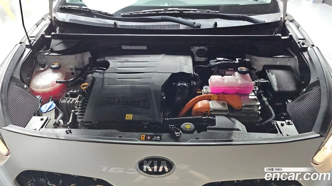 Kia Niro — фото 10