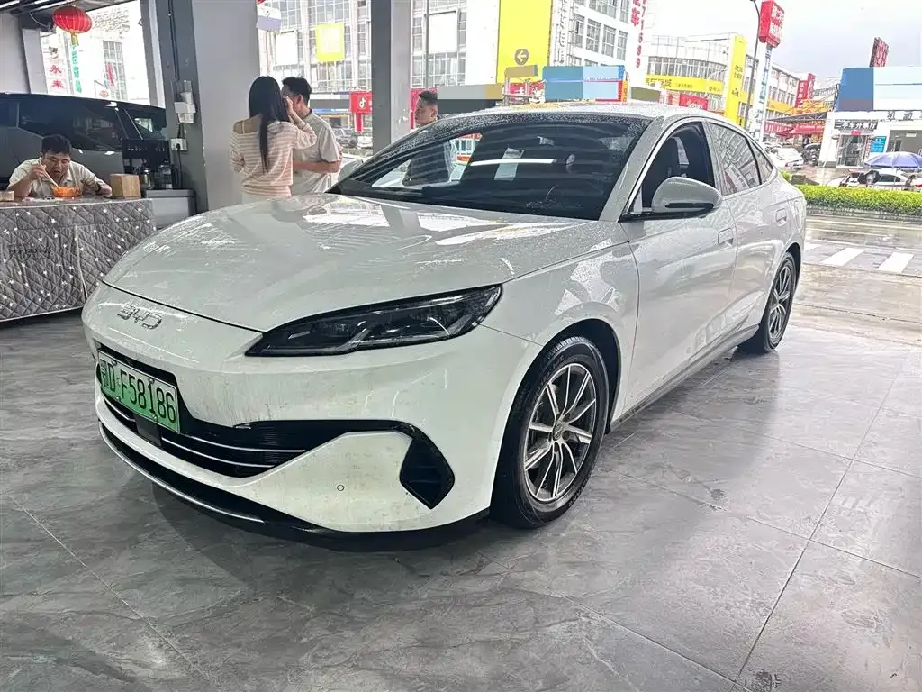 BYD Seal 06 — фото 1