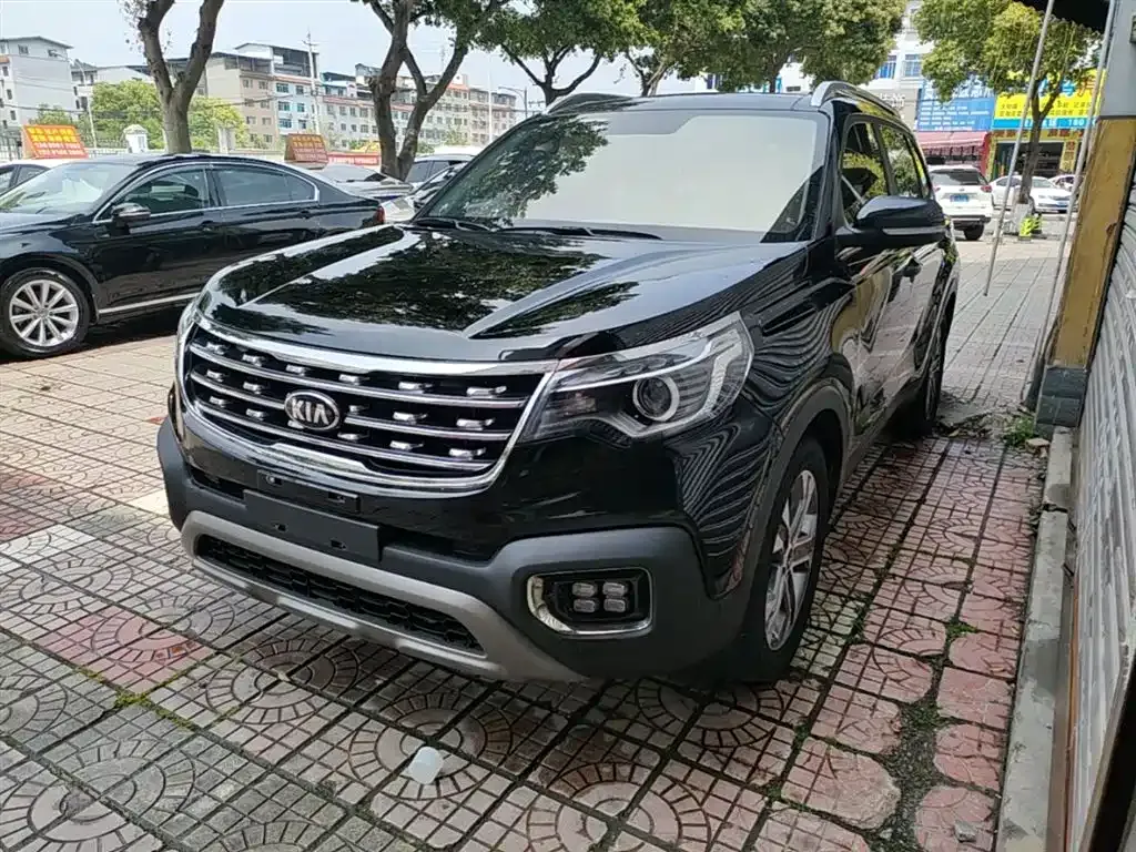 Kia Sportage — фото 9