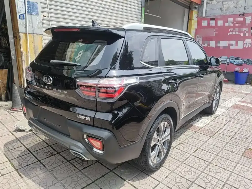 Kia Sportage — фото 6