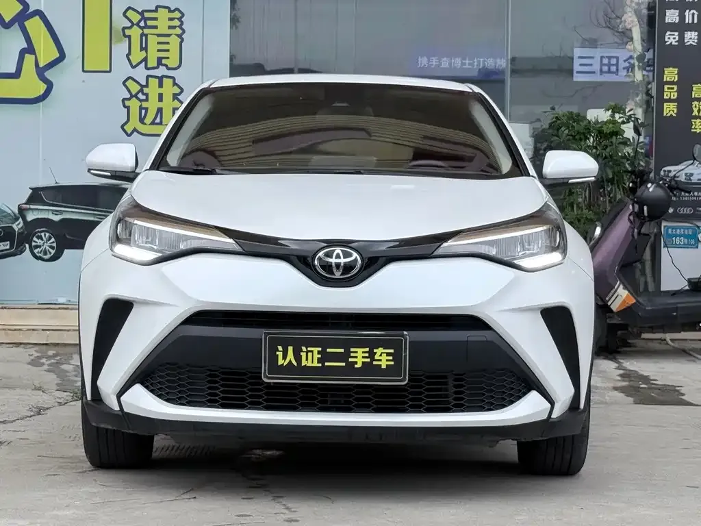 Toyota C-HR 2023 из CN, фото 7