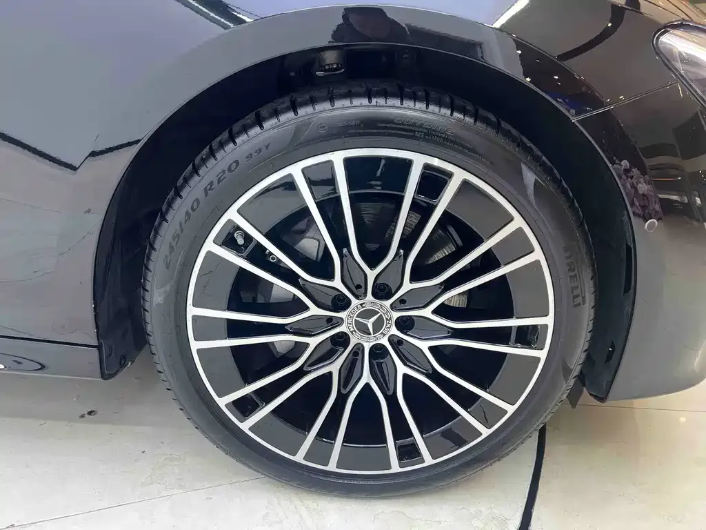 Mercedes-Benz E-Class 2025 из CN, фото 5