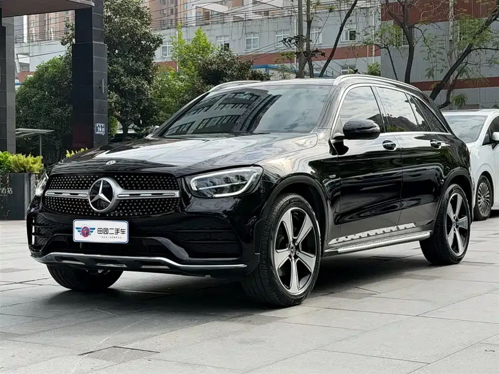 Mercedes-Benz GLC — фото 1