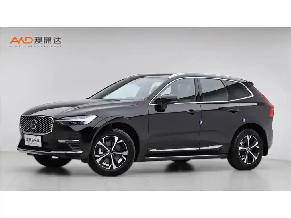Volvo XC60 — фото 1