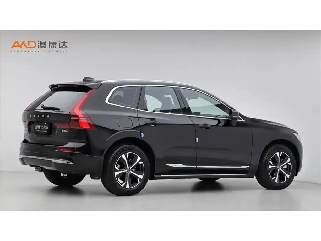 Volvo XC60 — фото 2