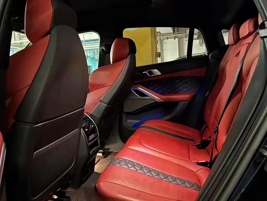 BMW X6 M 2022 из CN, фото 9