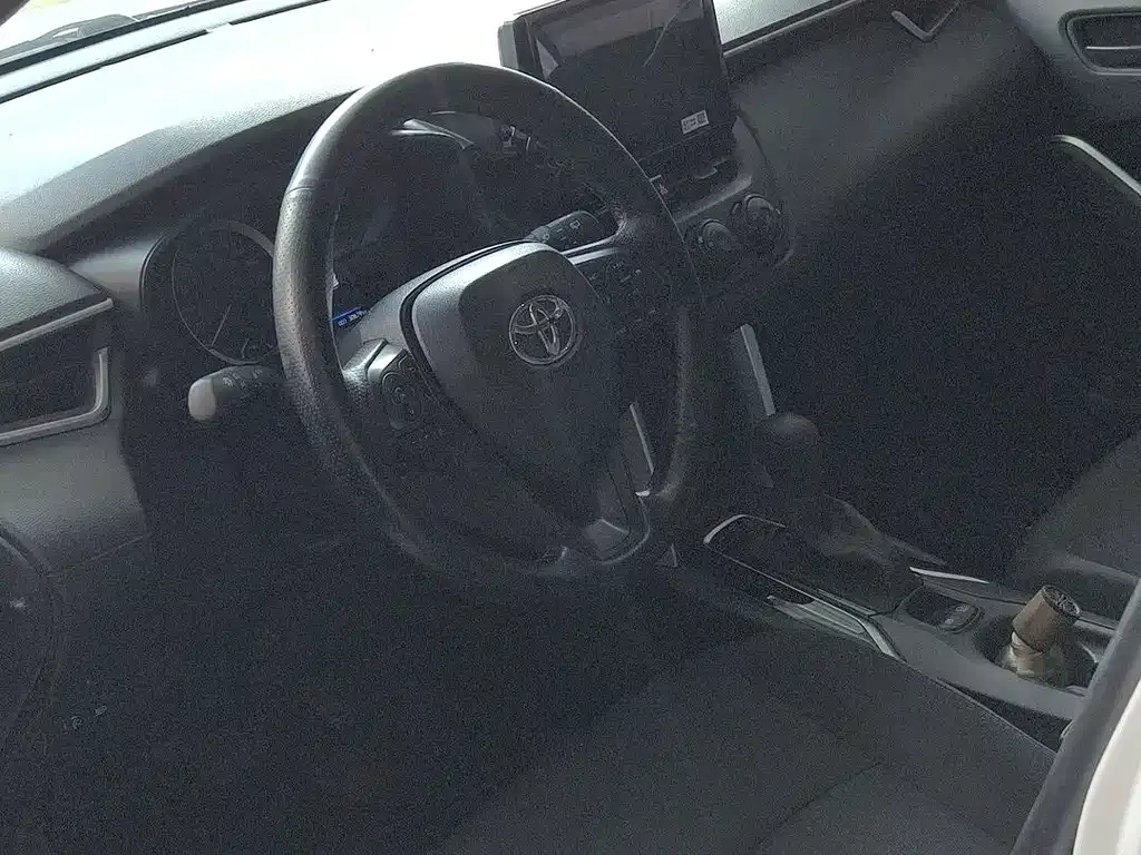 Toyota Corolla — фото 6