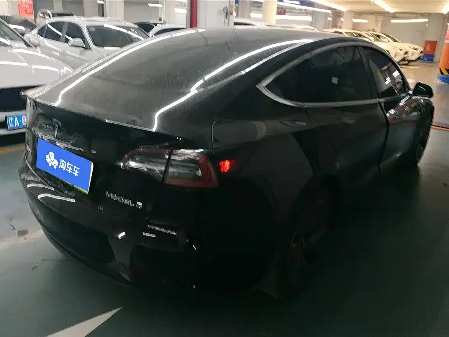 Tesla Model 3 — фото 2