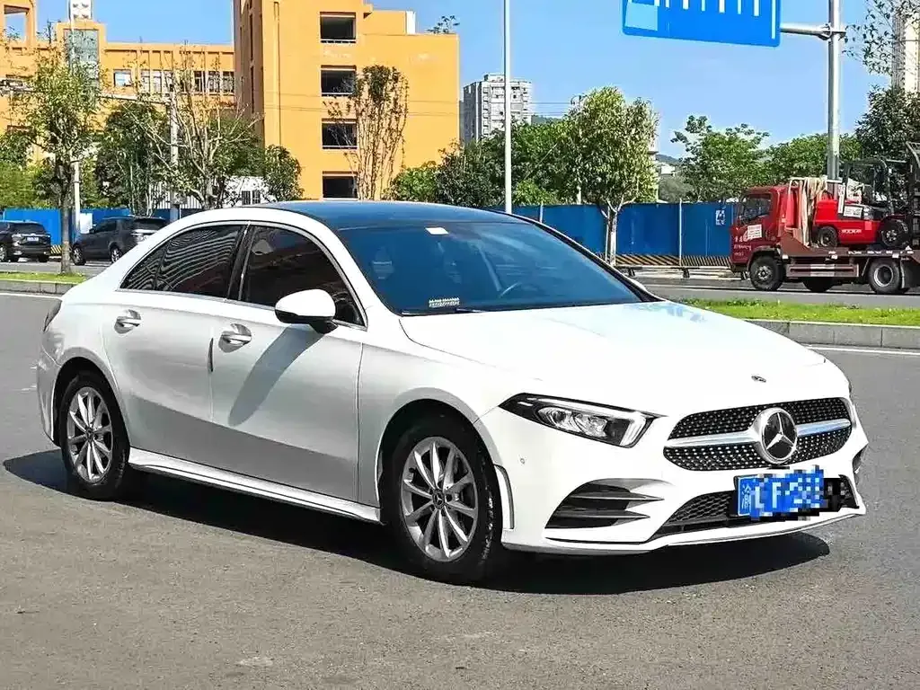 Mercedes-Benz A-Class — фото 3