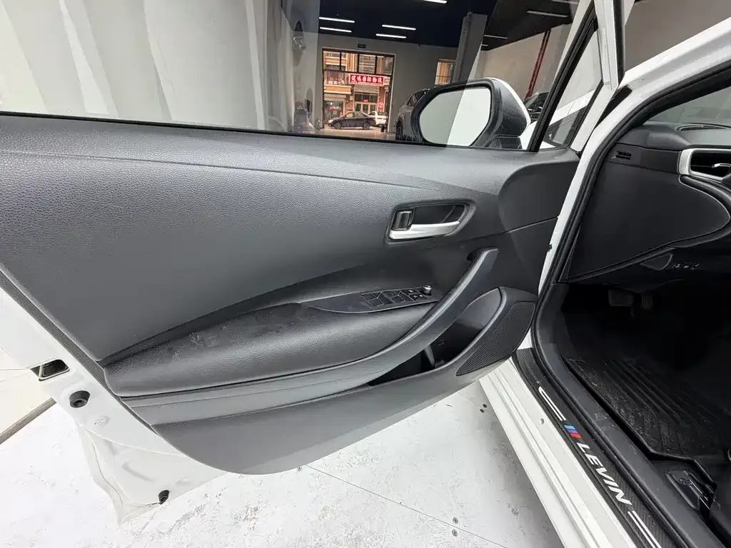 Toyota Levin — фото 10