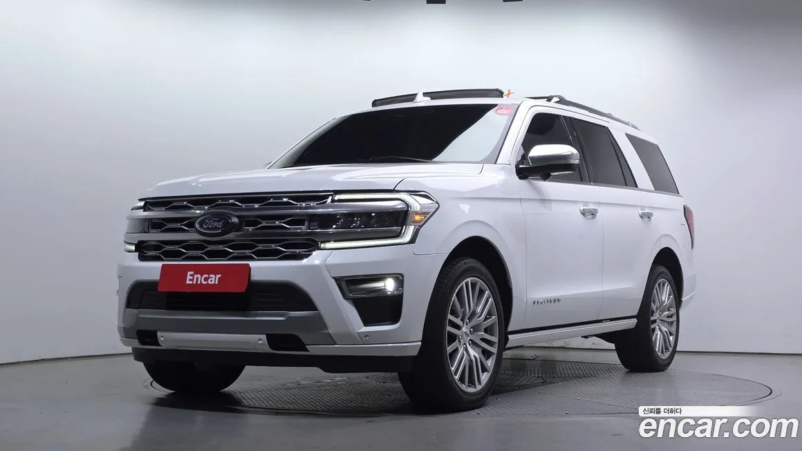 Ford Expedition 2023 из KR, фото 1