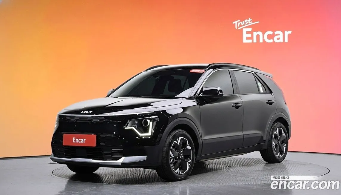 Kia Niro — фото 1
