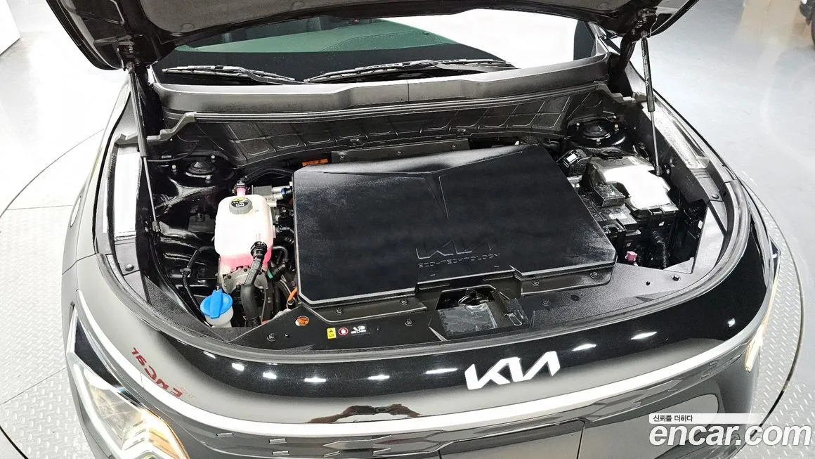 Kia Niro — фото 10