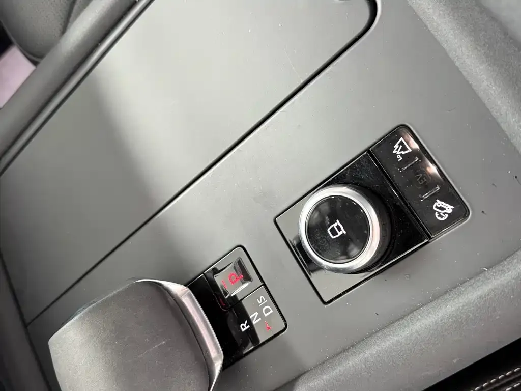 Land Rover Discovery — фото 10