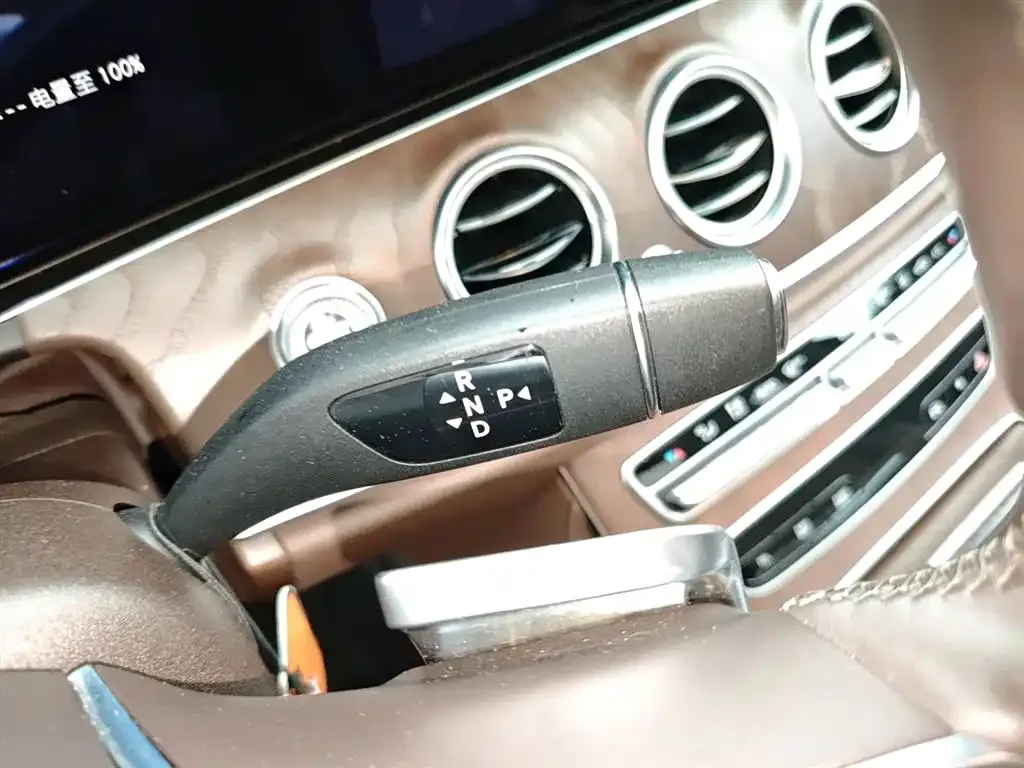 Mercedes-Benz E-Class New Energy — фото 4