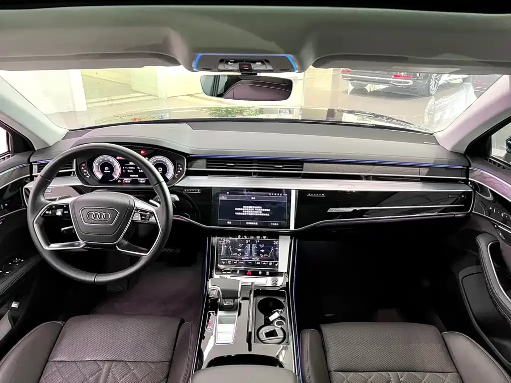 Audi A8 2024 из CN, фото 5