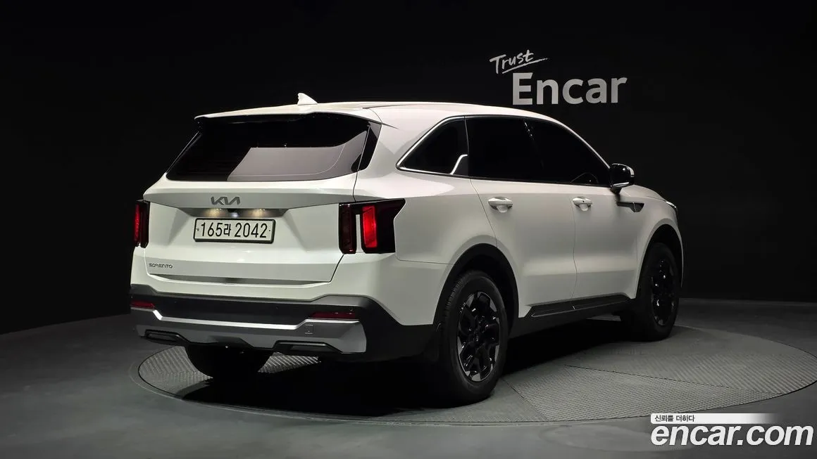 Kia Sorento — фото 3