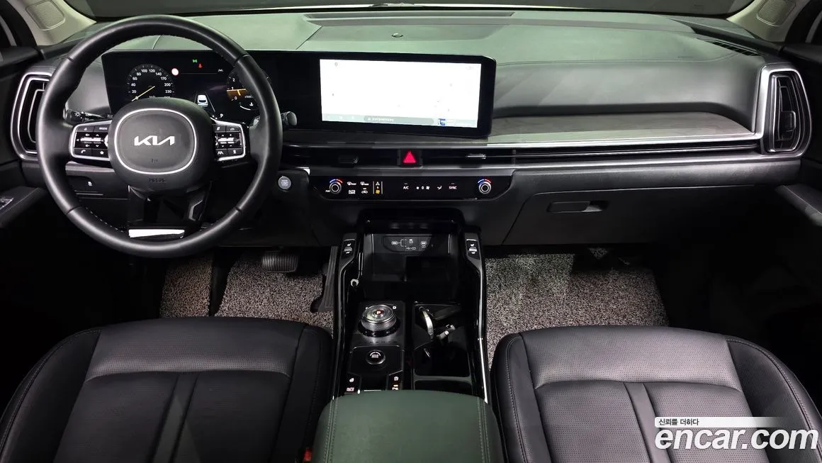 Kia Sorento — фото 8