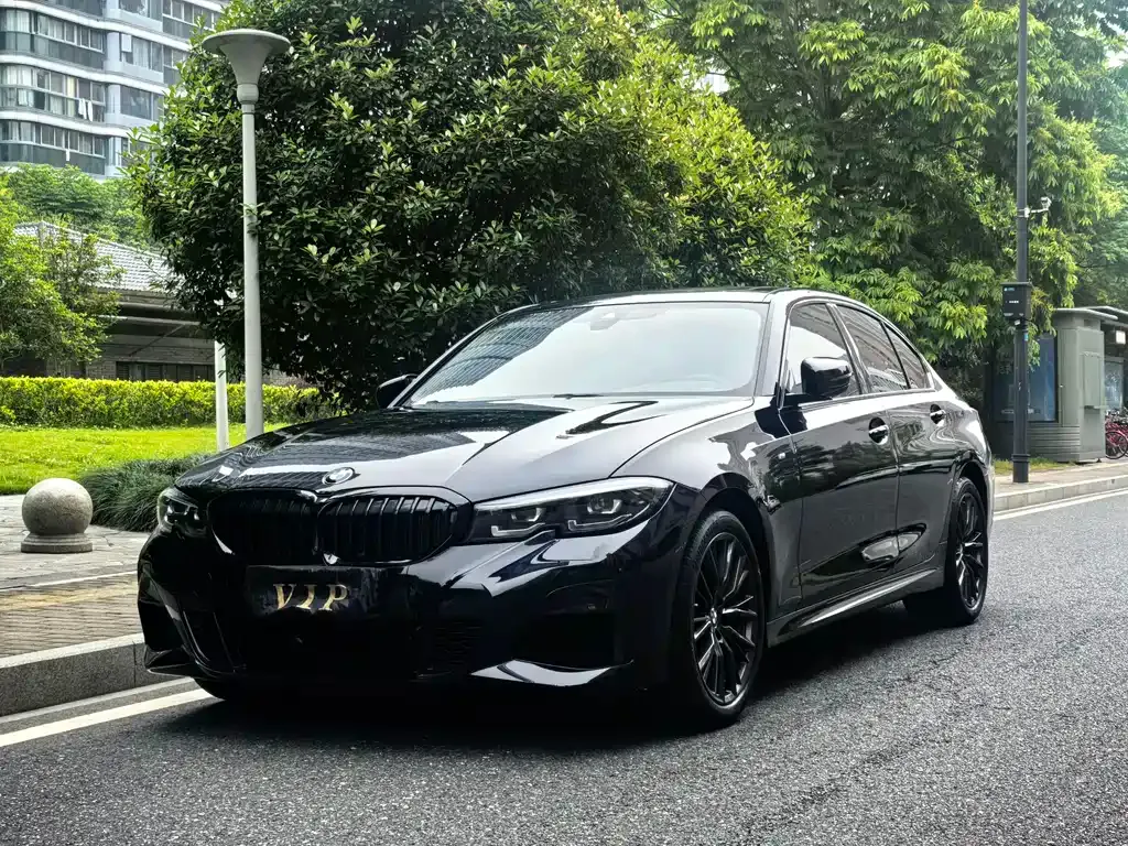 BMW 3 Series — фото 1