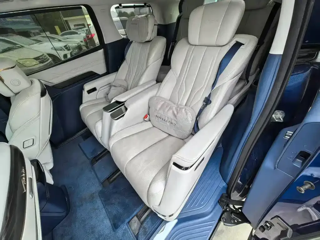 Buick Century 2023 из CN, фото 6