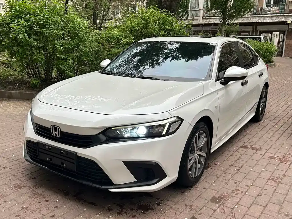 Honda Civic — фото 1
