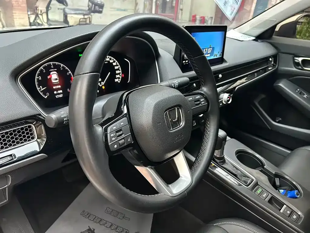 Honda Civic — фото 9