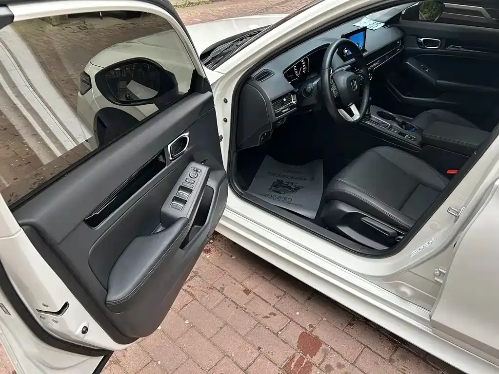 Honda Civic — фото 2