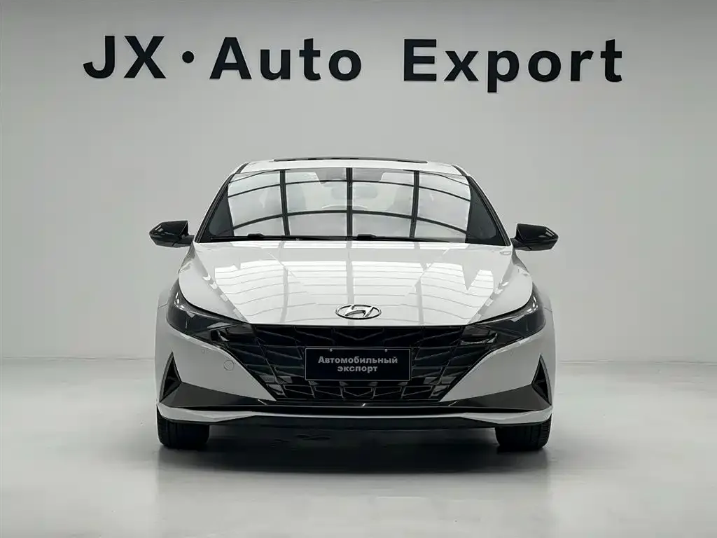Hyundai Elantra — фото 6
