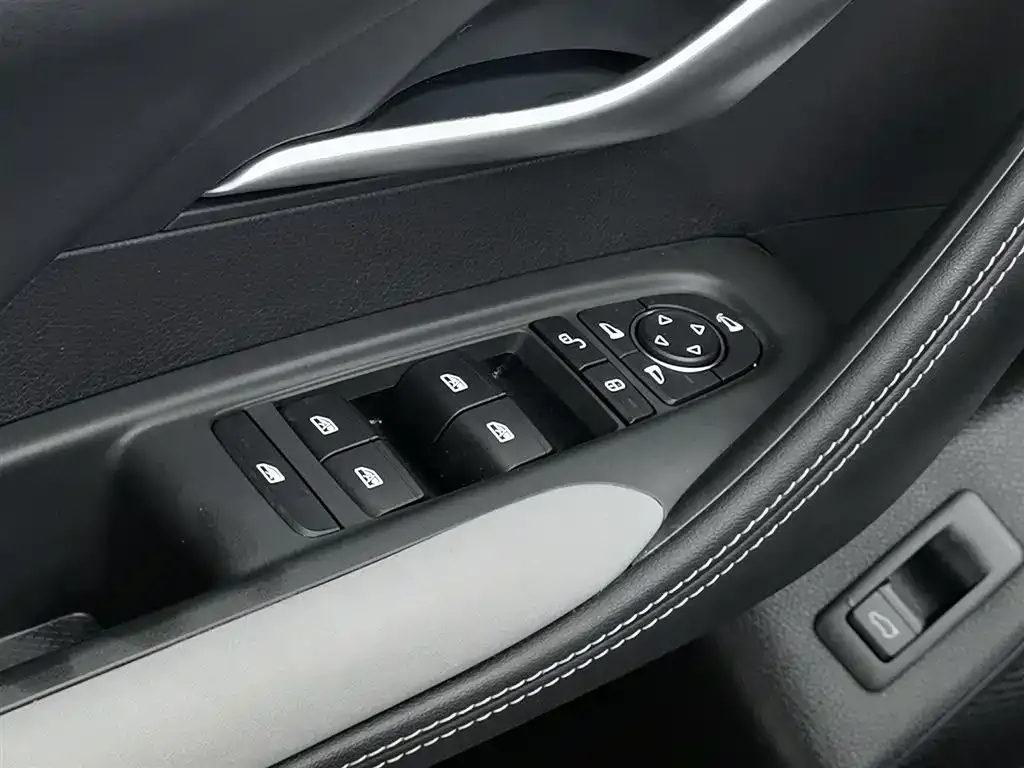 BYD Seal 05 DM-i 2024 из CN, фото 9