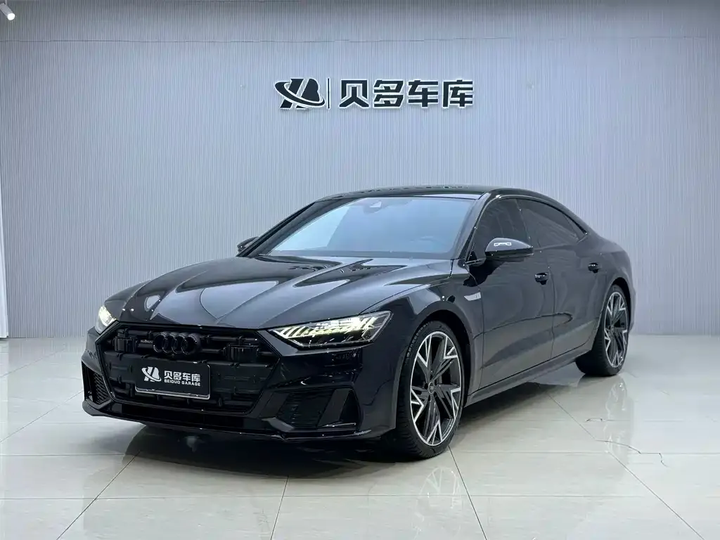 Audi A7L — фото 1