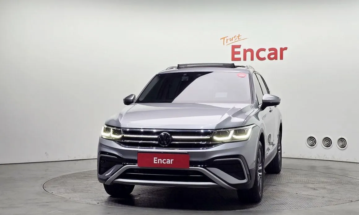 Volkswagen Tiguan — фото 4