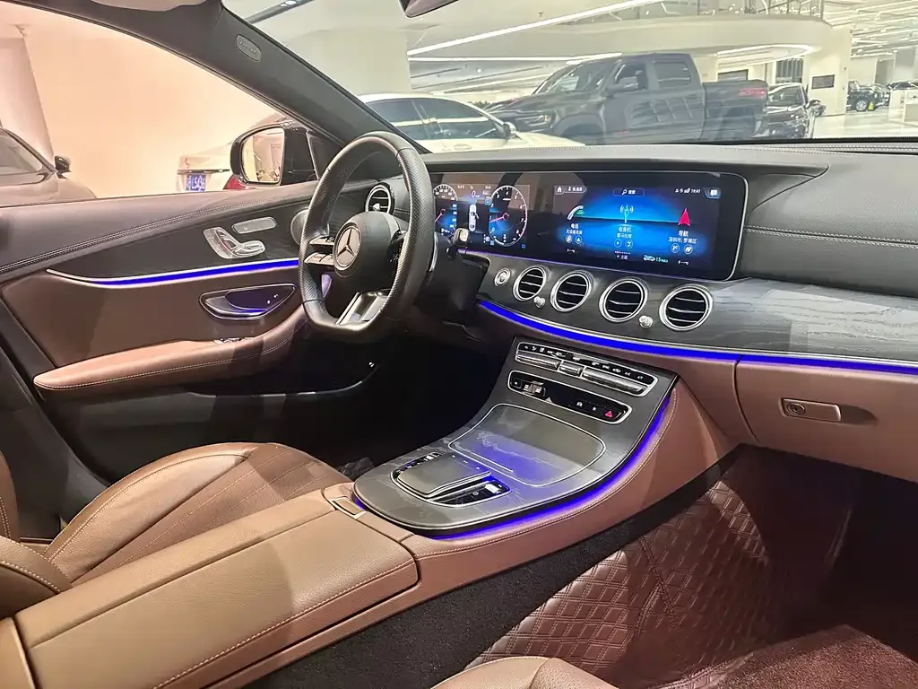 Mercedes-Benz E-Class (Import) — фото 3