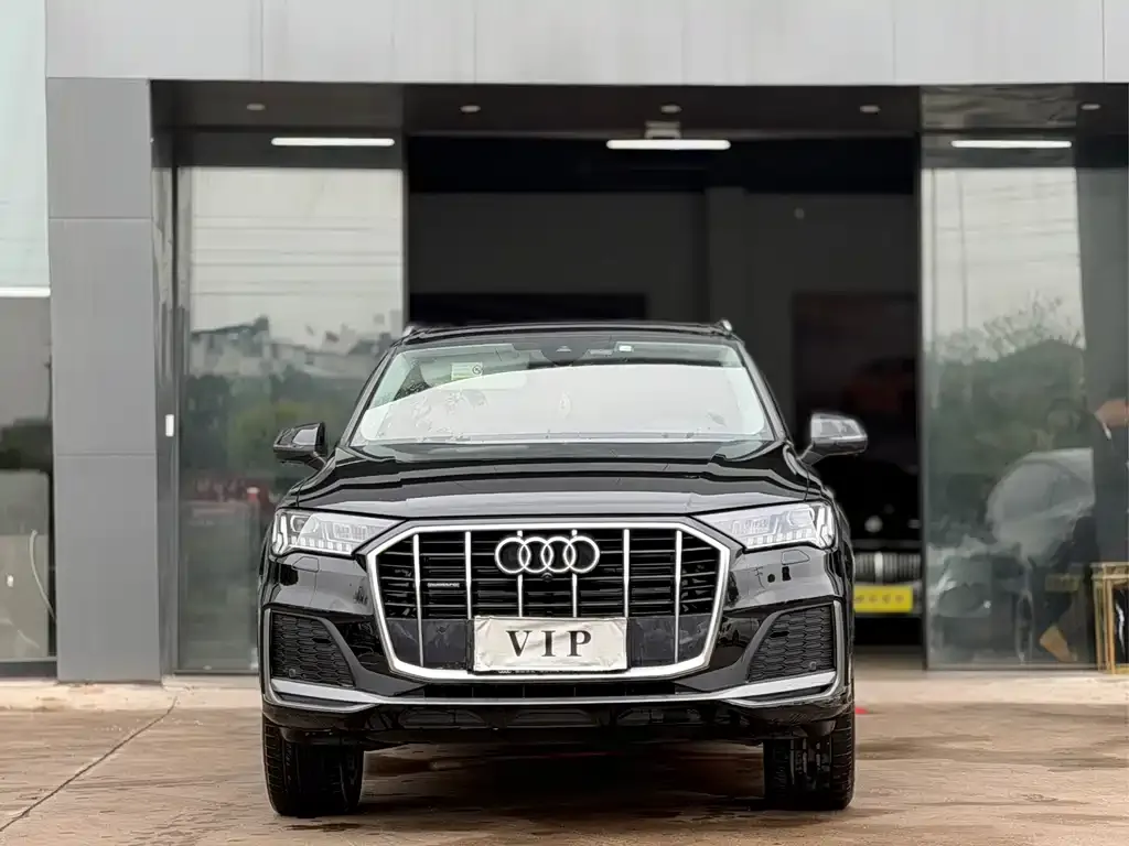 Audi Q7 — фото 4