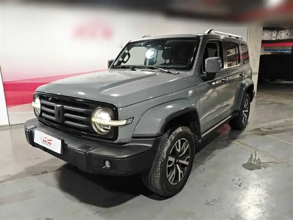 Tank 300 — фото 1
