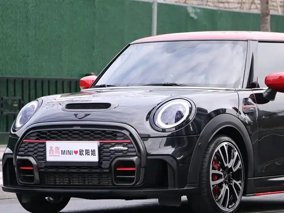 MINI JCW (John Cooper Works) — фото 9