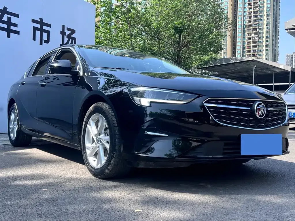 Buick Regal — фото 10