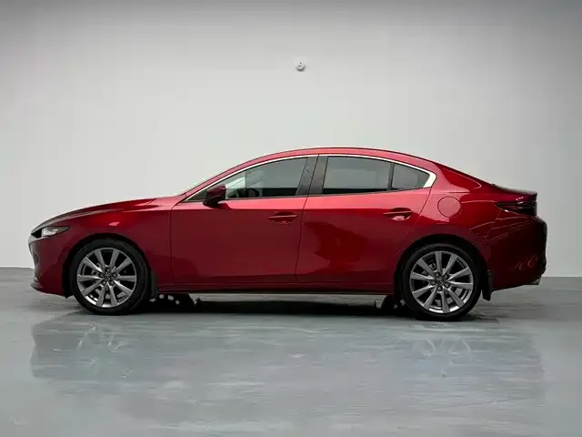 Mazda 3 Axela — фото 3