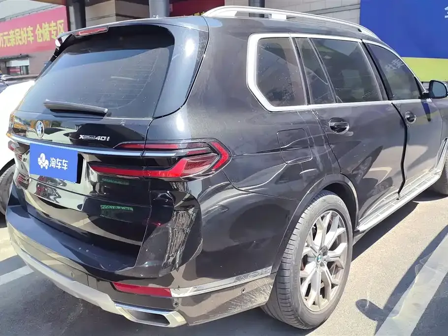 BMW X7 — фото 10