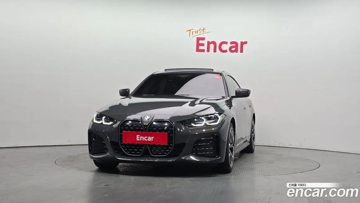 BMW i4 2022 из KR, фото 2
