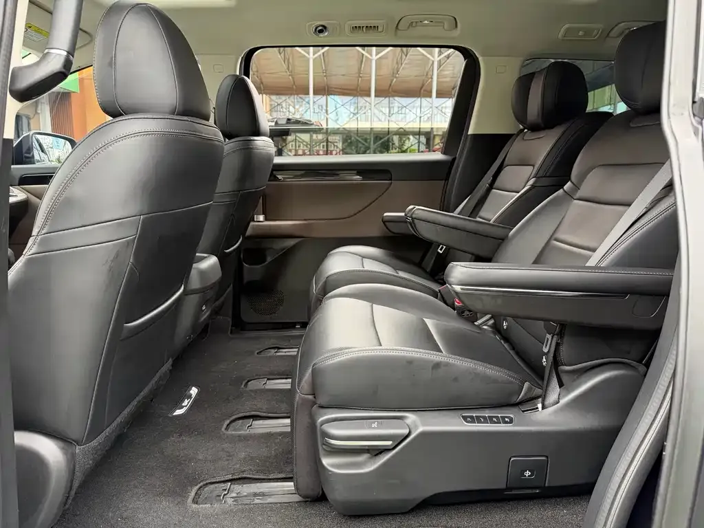 GAC Motor E8 Hybrid 2024 из CN, фото 7