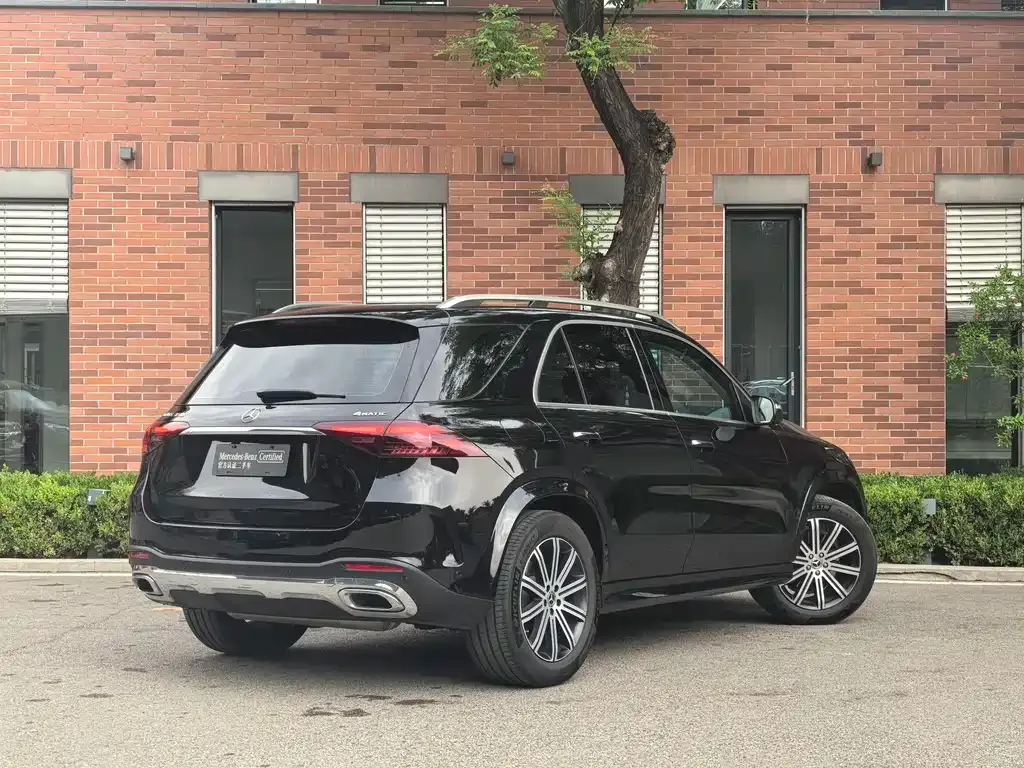 Mercedes-Benz GLE — фото 9