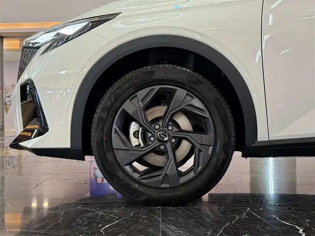 GAC Motor Trumpchi GS3 — фото 4